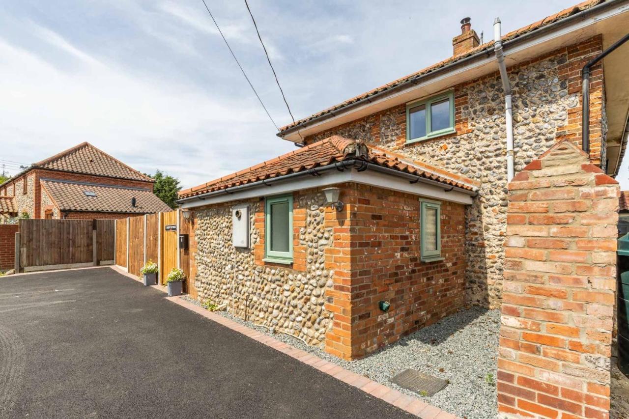Host & Stay - Sand Pit Cottage Thorpe Market Luaran gambar