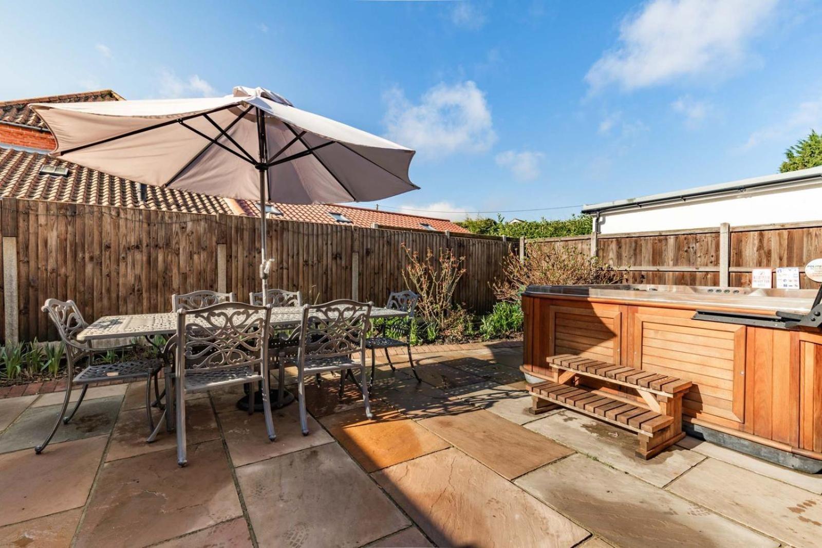 Host & Stay - Sand Pit Cottage Thorpe Market Luaran gambar